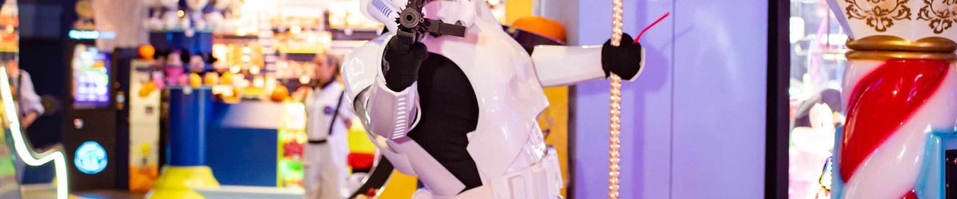 Close-Up-Photo-Of-Storm-Trooper-Character-Pointing-Weapon Close-Up-Photo-Of-Storm-Trooper-Character-Pointing-Weapon