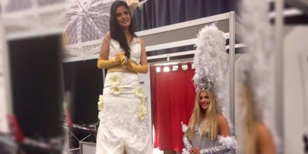 Dainty-Daisy-Stilt-Walker-Performer
