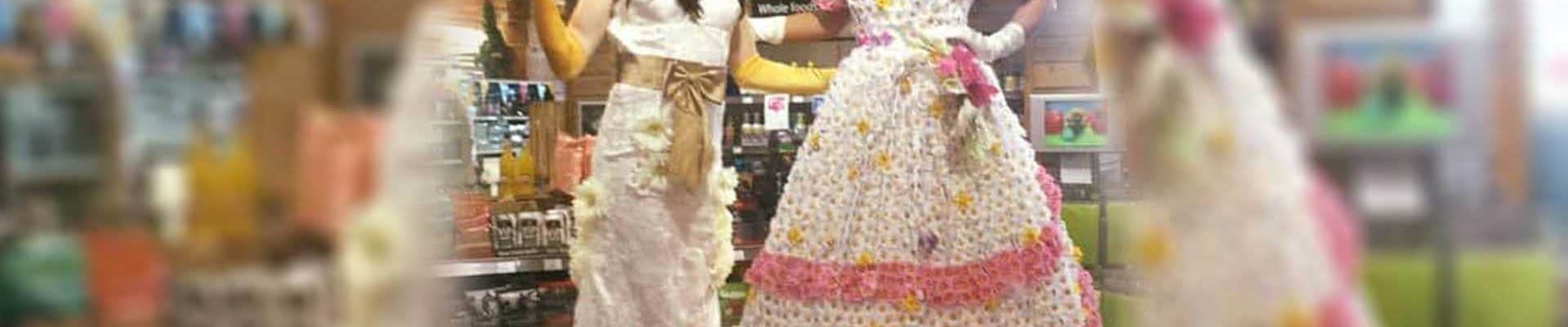 Dainty-Daisy-Stilt-Walkers
