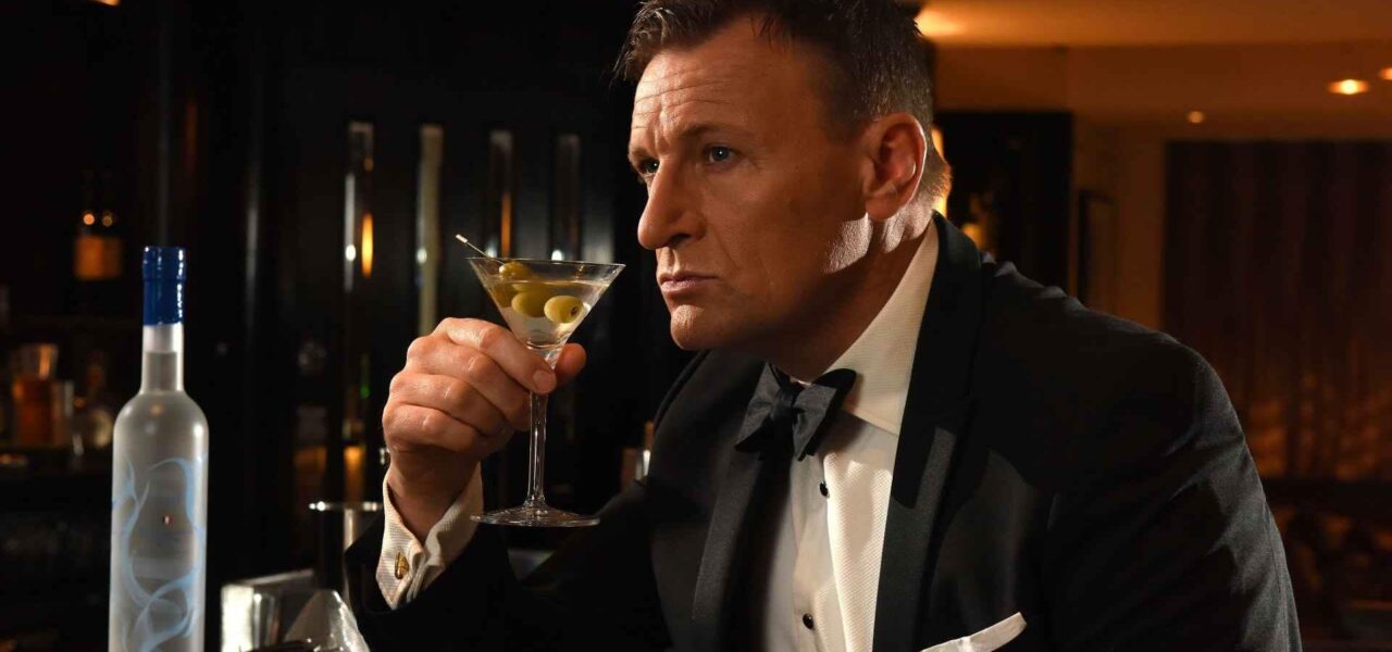 Daniel-Craig-Impersonator-Elegant-Galas