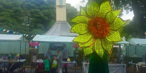 Floret-The-Sunflower-Stilt-Walker-Performer