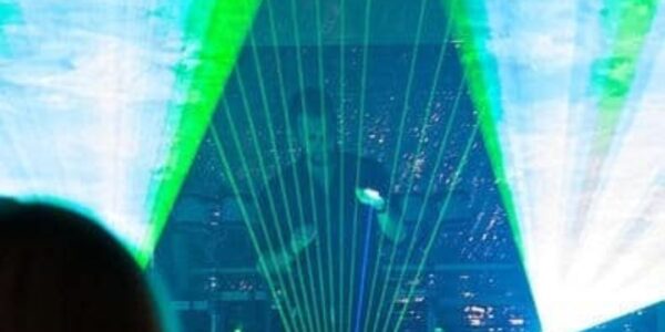 Light-Projection-Music-Show