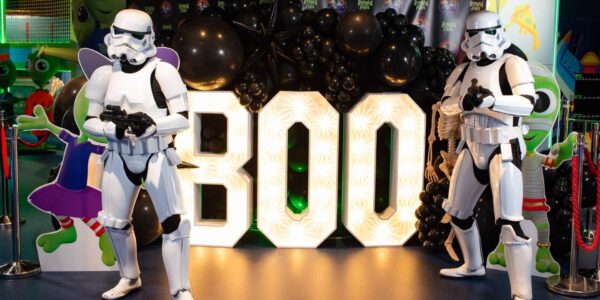 Storm-Trooper-Performers-Pose-For-Photos-At-Opening-Event