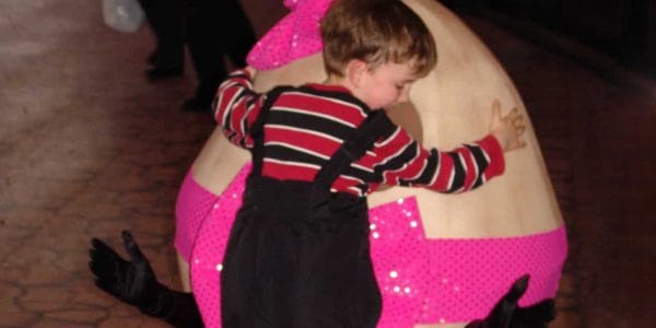 The-Boiled-Egg-Easter-Performer