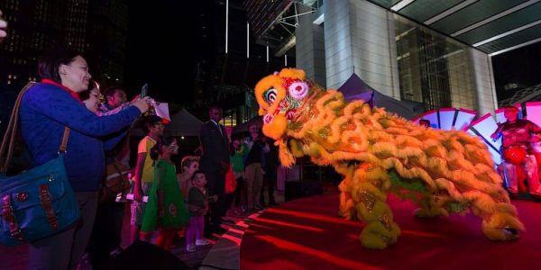 Traditional-Chinese-Lion-Dancers