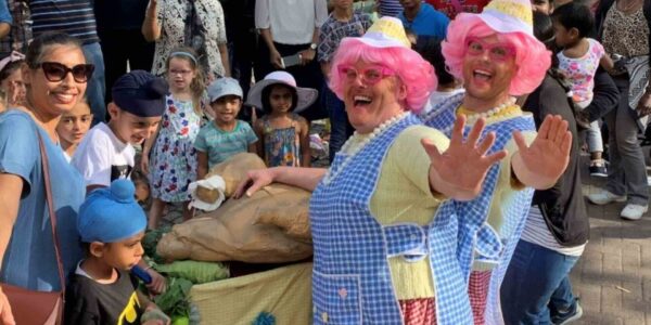 Walkabout-Comedy-Dinner-Ladies-Festival-Events