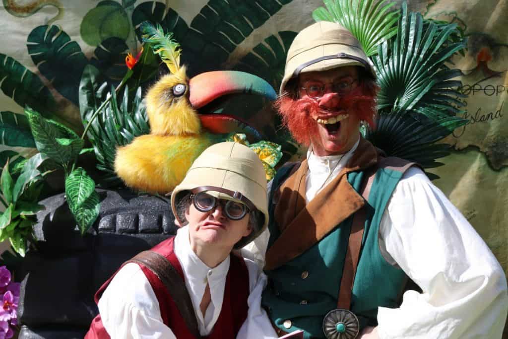 Walkabout animal puppet zoo for hire. Our walkabout animals are available to book for corporate events in the UK & London.
