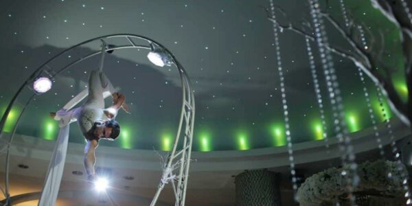 Aerial-Silk-Circus-Performance