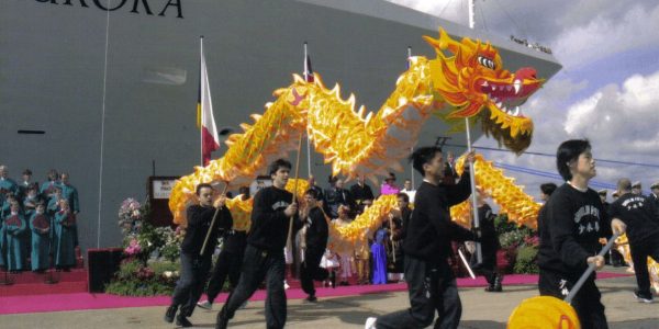 Chinese-Dancing-Dragon-Show