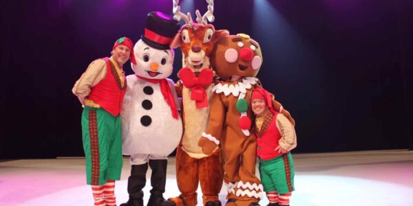 Christmas-Character-Ice-Skaters-For-Events