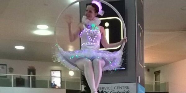 Christmas-Circus-Show-For-Hire