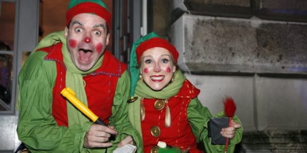 Christmas-Elf-Mime-Artists