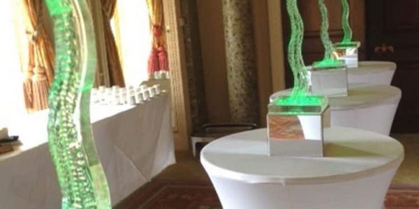 Cobra-Lamp-Table-Centre