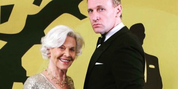 Daniel-Craig-Impersonator-Gala-Dinners