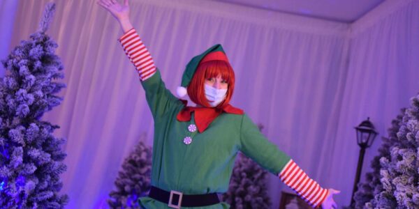 Elf-Helper-For-Christmas-Grotto