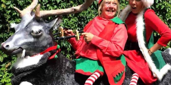 Elves_And_Reindeer_Act