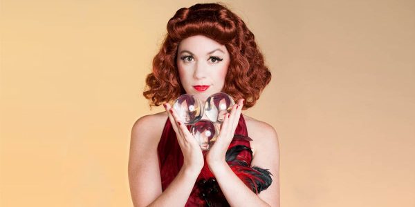 Enchanting-Lily-Contact-Juggling-Performer