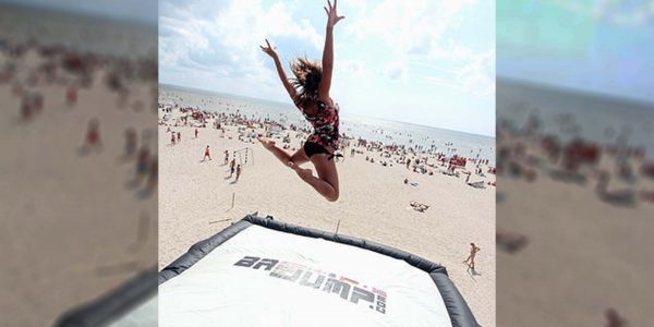Extreme-Free-Fall-Airbag-Jump