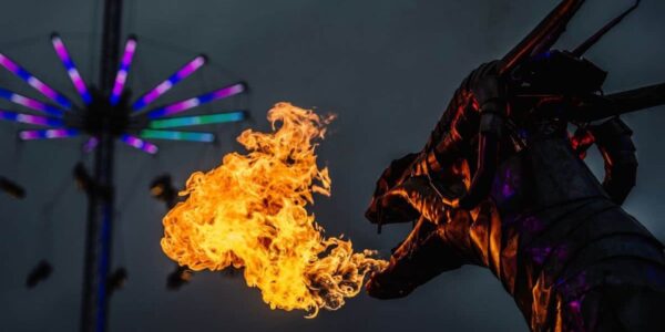Fire-Breathing-Parade-Entertainment
