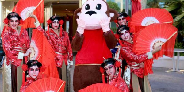 Geisha-Dance-Performers-For-Chinese-New-Year