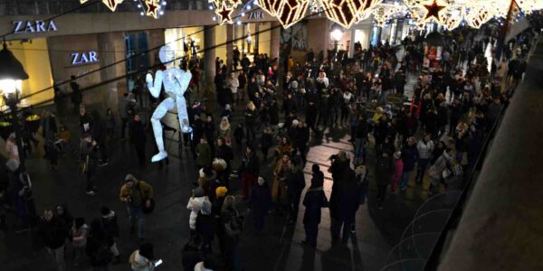 Giant-Parade-Puppets-For-Hire