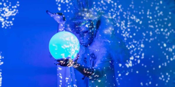 Glow-Dancers-Video-Mapping-Show