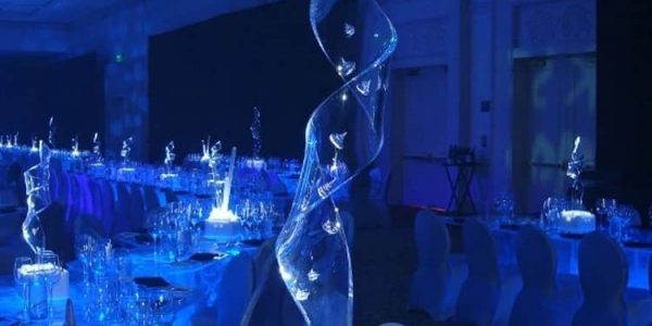 Large-Crystal-Ribbon-Table-Centrepiece