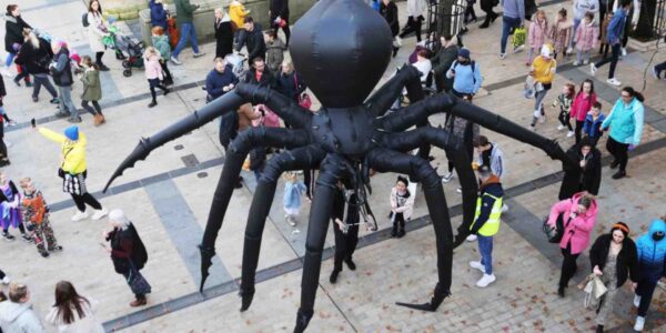 Meet-And-Greet-Halloween-Entertainers
