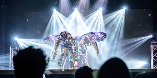 Mirror-Dancers-Perform-At-Opening-Show