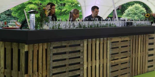 Mobile-Pallet-Bar