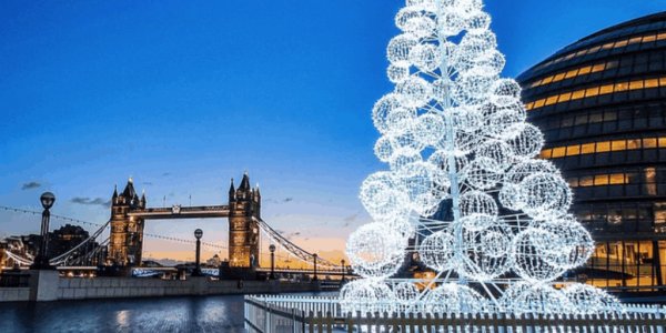 More Place Christmas Tree London