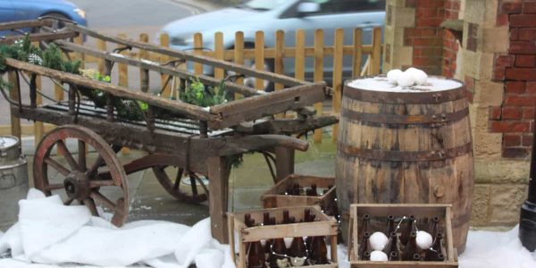 Newmarket-Christmas-Grotto-Decorations