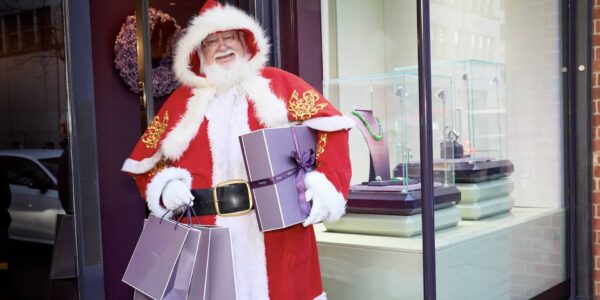 Real-Bearded-Santa-Claus-Meet-And-Greet