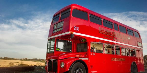Red-Double-Decker-Bus-Bar