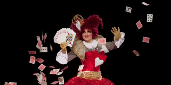 Red-Queen-Bell-Stilt-Walker