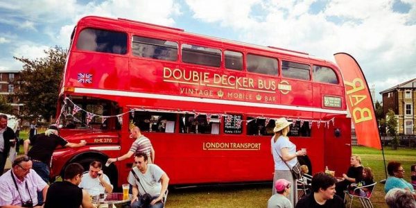 Red-Vintage-Double-Decker-Bar