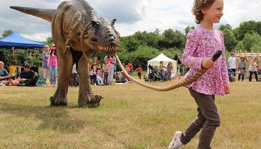 Rex-The-Animatronic-Dinosaur-Outdoor-Event