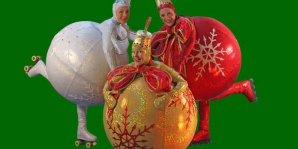 Roller-Skating-Entertainers-For-Christmas