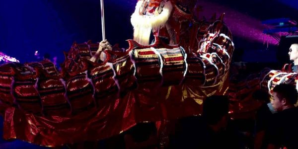 Southern-Dragon-Dancers-Performance