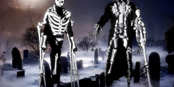 Stilt-Walking-Skeleton-Duo