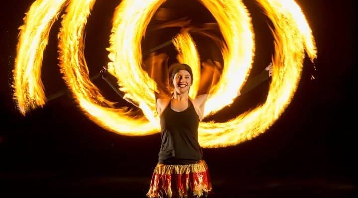 The-Blazing-Fire-Poi-Show The-Blazing-Fire-Poi-Show