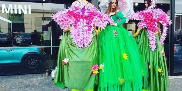 The-Botanical-Pixies-Stilt-Walker-Group
