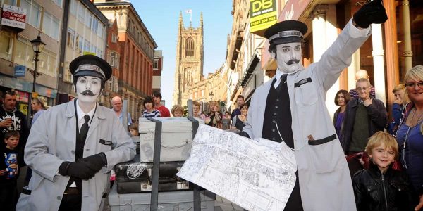 The-Crazy-Concierges-Mime-Artists