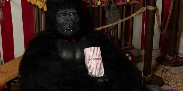 Twisted-Circus-Halloween-Gorilla