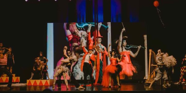 Vintage-Themed-Circus-Troupe