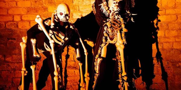 Voodoo-Themed-Skeleton-Act