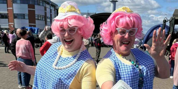 Walkabout-Comedy-Dinner-Ladies-Company-Fun-Days