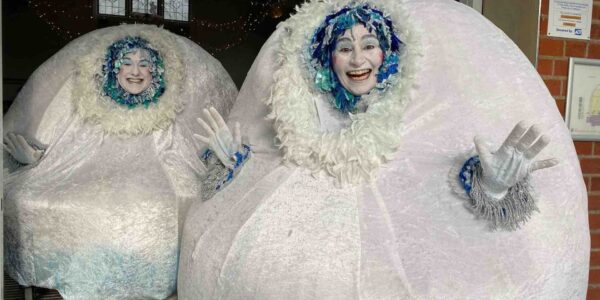 Walkabout-Snow-Themed-Entertainers