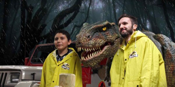 Walkabout_Realistic_Dinosaur