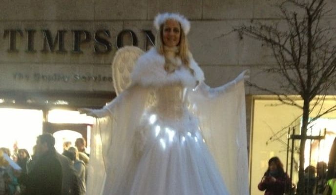 Winter-Queen-Stilt-Walkers Winter-Queen-Stilt-Walkers